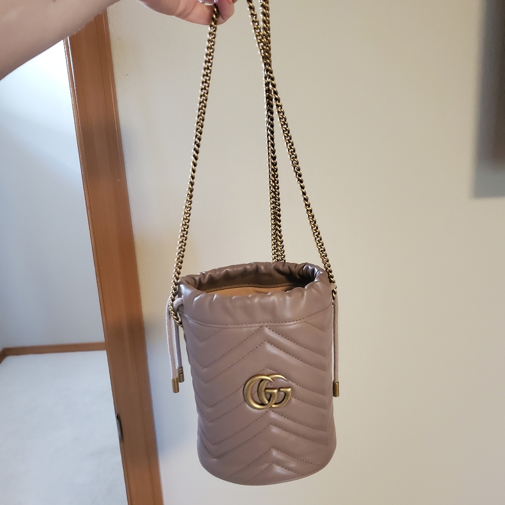 Gucci mini bucket bag
